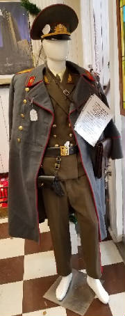 Items/uniformrusgen2.jpg